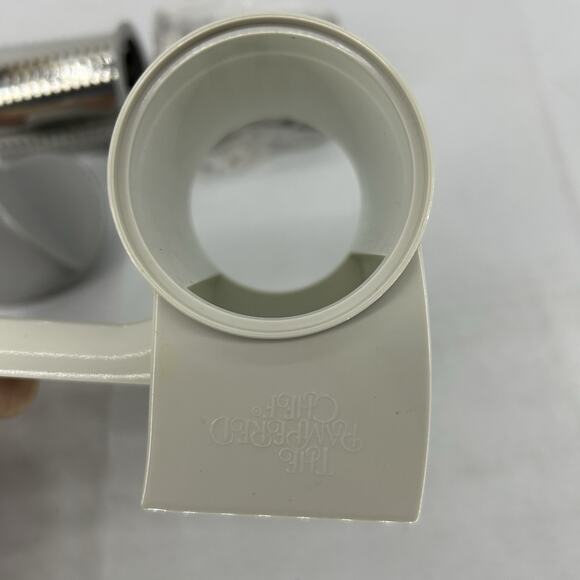 Pampered Chef Deluxe Cheese Grater 1275 Barely Used Large And Small Graters - Picture 6 of 10